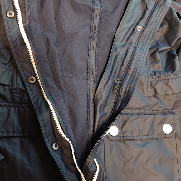 Hollister Rain Jacket - Size XS - Picture 4 of 9